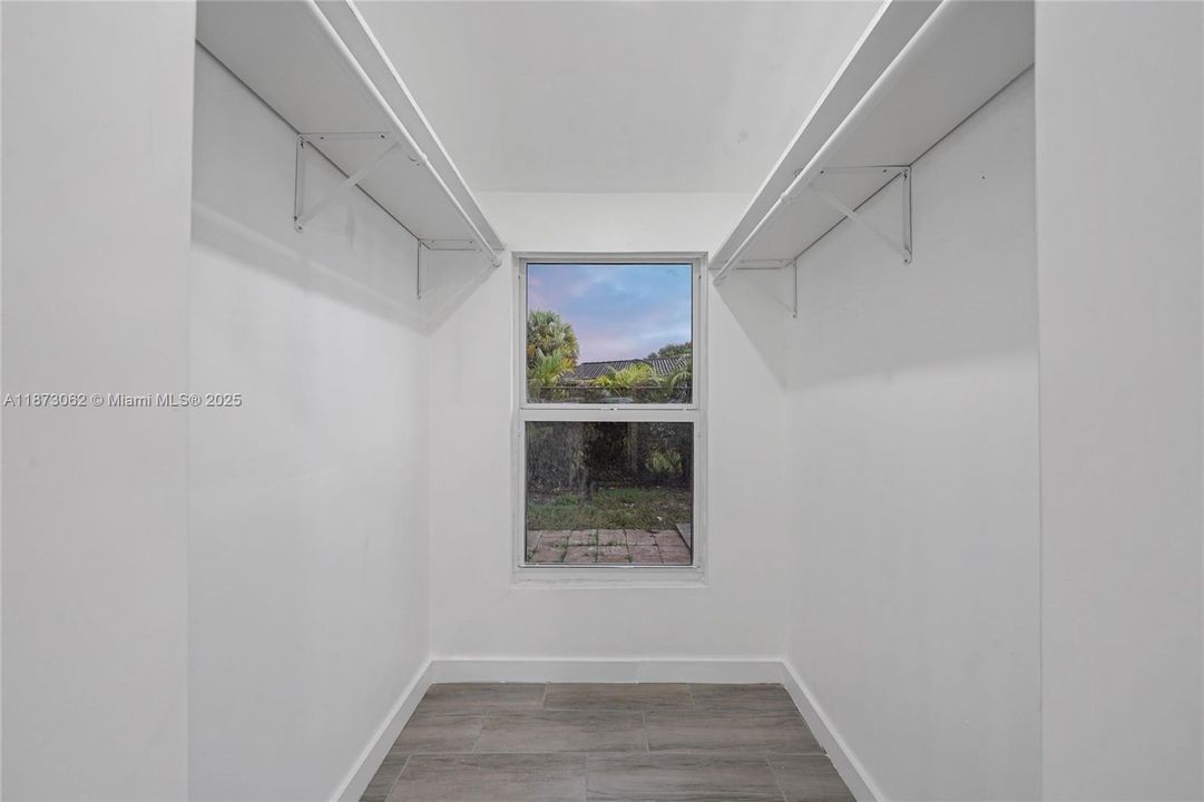 Active With Contract: $769,900 (0 beds, 0 baths, 2296 Square Feet)