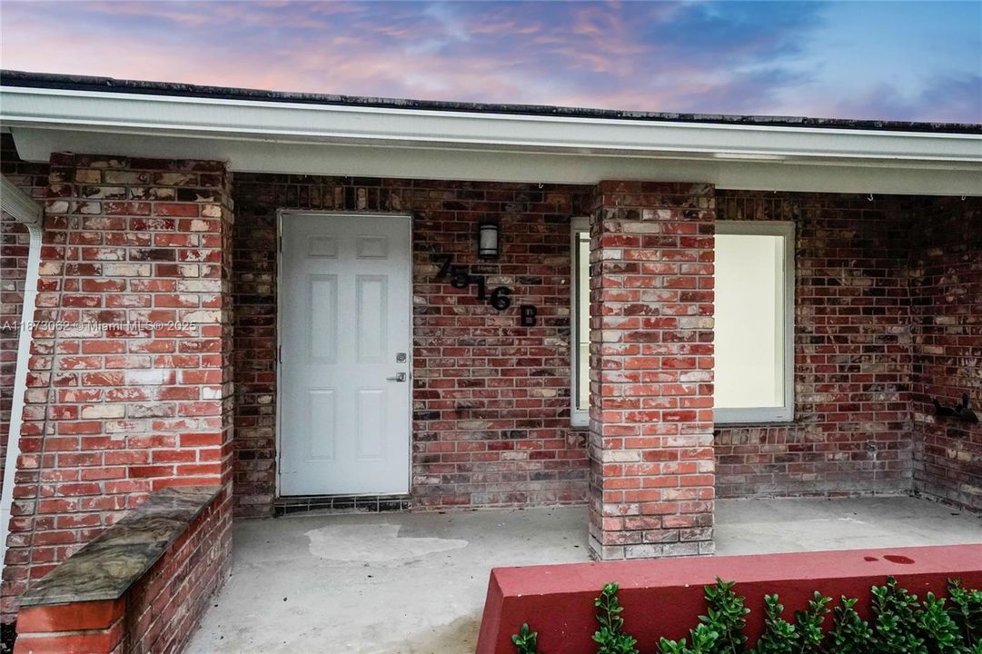 Active With Contract: $769,900 (0 beds, 0 baths, 2296 Square Feet)