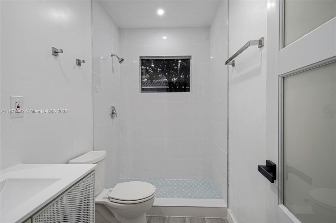 Active With Contract: $769,900 (0 beds, 0 baths, 2296 Square Feet)