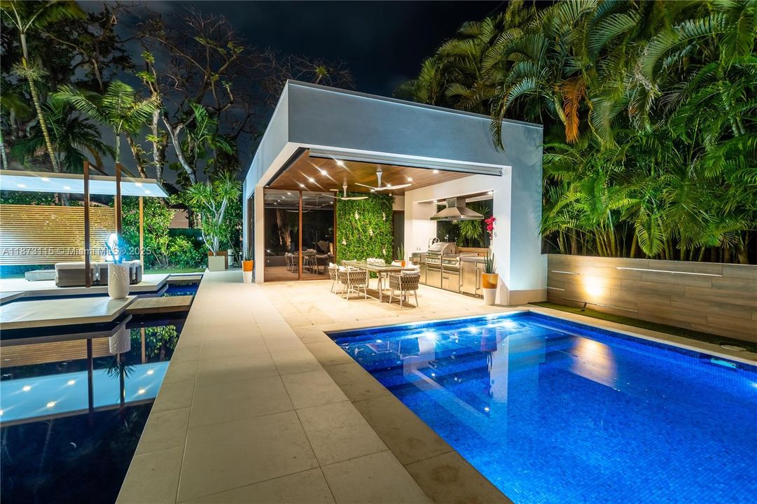 Active With Contract: $50,000 (4 beds, 4 baths, 5119 Square Feet)