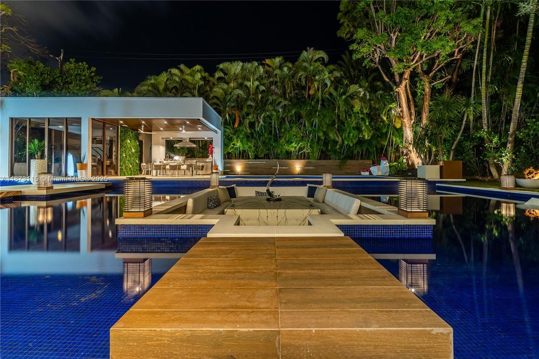 Active With Contract: $50,000 (4 beds, 4 baths, 5119 Square Feet)