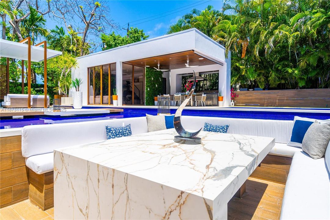 Active With Contract: $50,000 (4 beds, 4 baths, 5119 Square Feet)