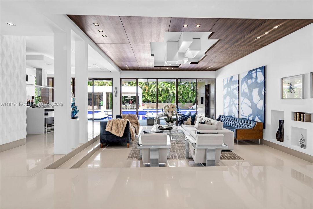 Active With Contract: $50,000 (4 beds, 4 baths, 5119 Square Feet)