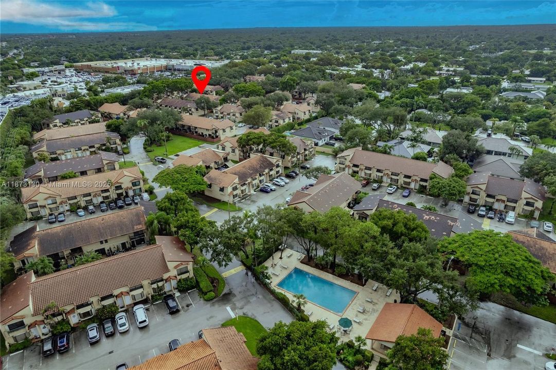 For Sale: $445,000 (2 beds, 1 baths, 1152 Square Feet)