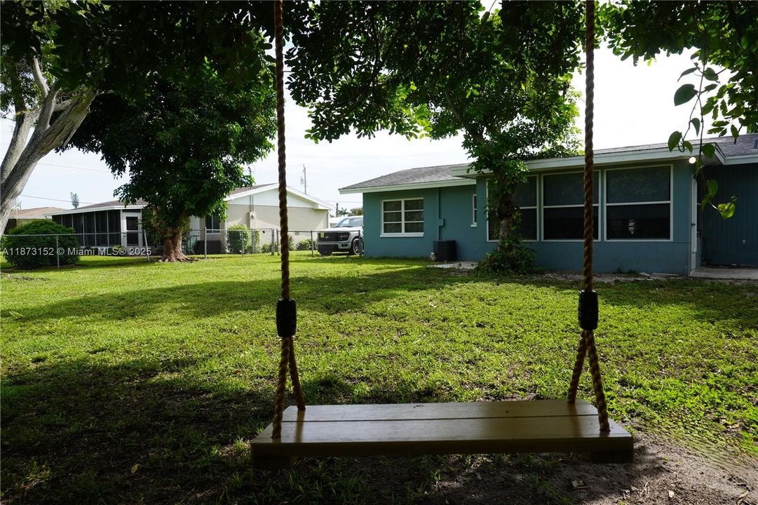 En Venta: $214,900 (2 camas, 1 baños, 822 Pies cuadrados)