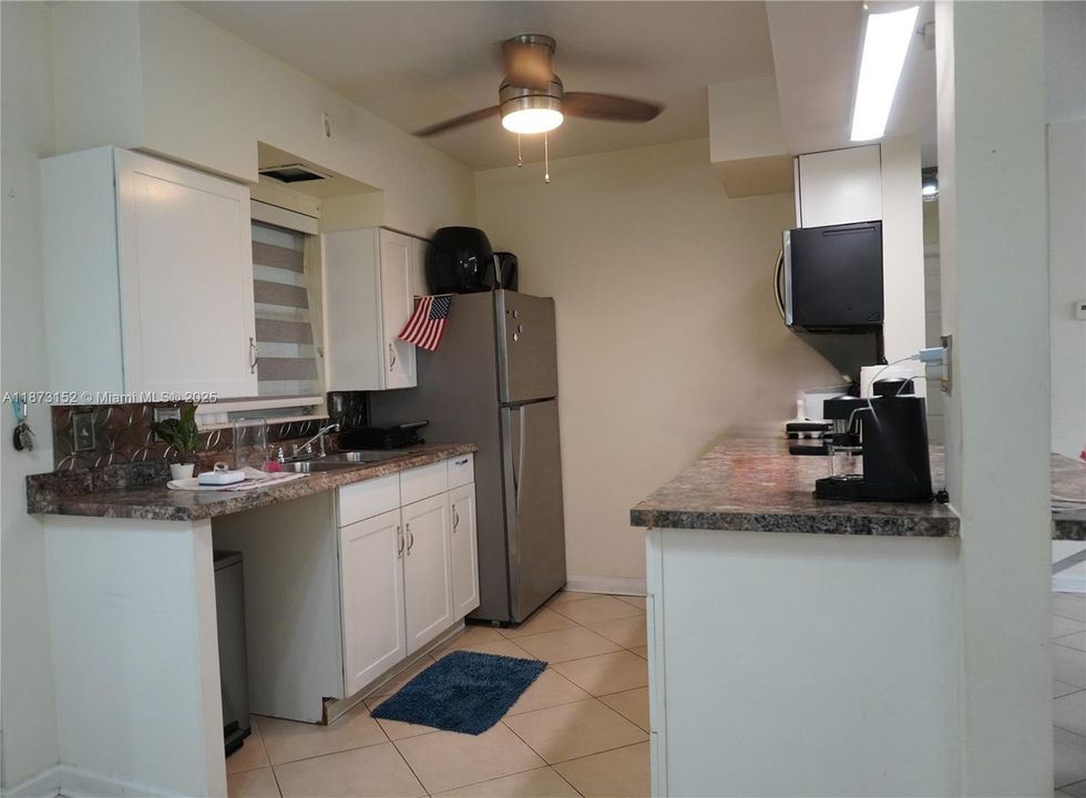 En Venta: $214,900 (2 camas, 1 baños, 822 Pies cuadrados)