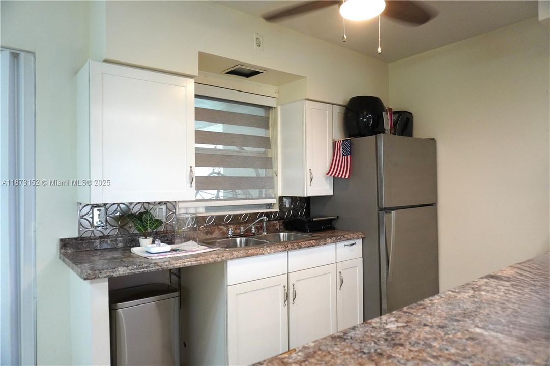 En Venta: $214,900 (2 camas, 1 baños, 822 Pies cuadrados)