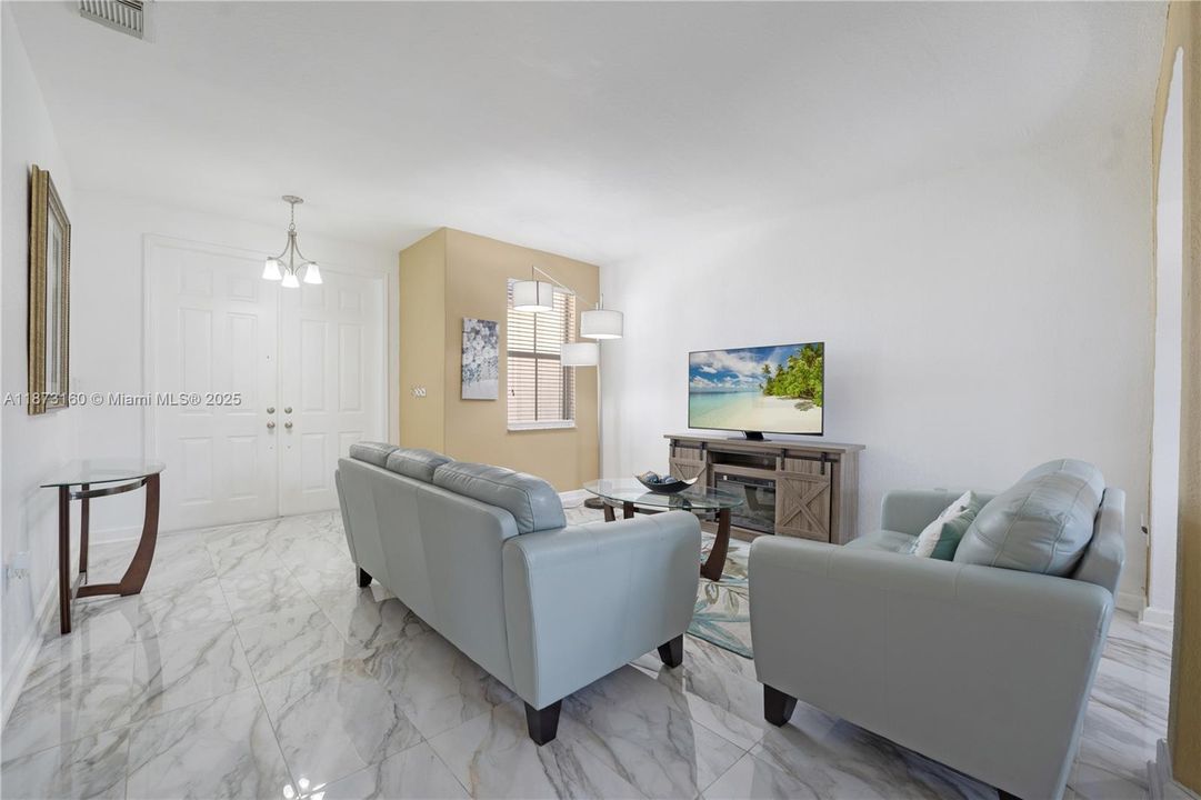 For Sale: $674,500 (3 beds, 2 baths, 1659 Square Feet)