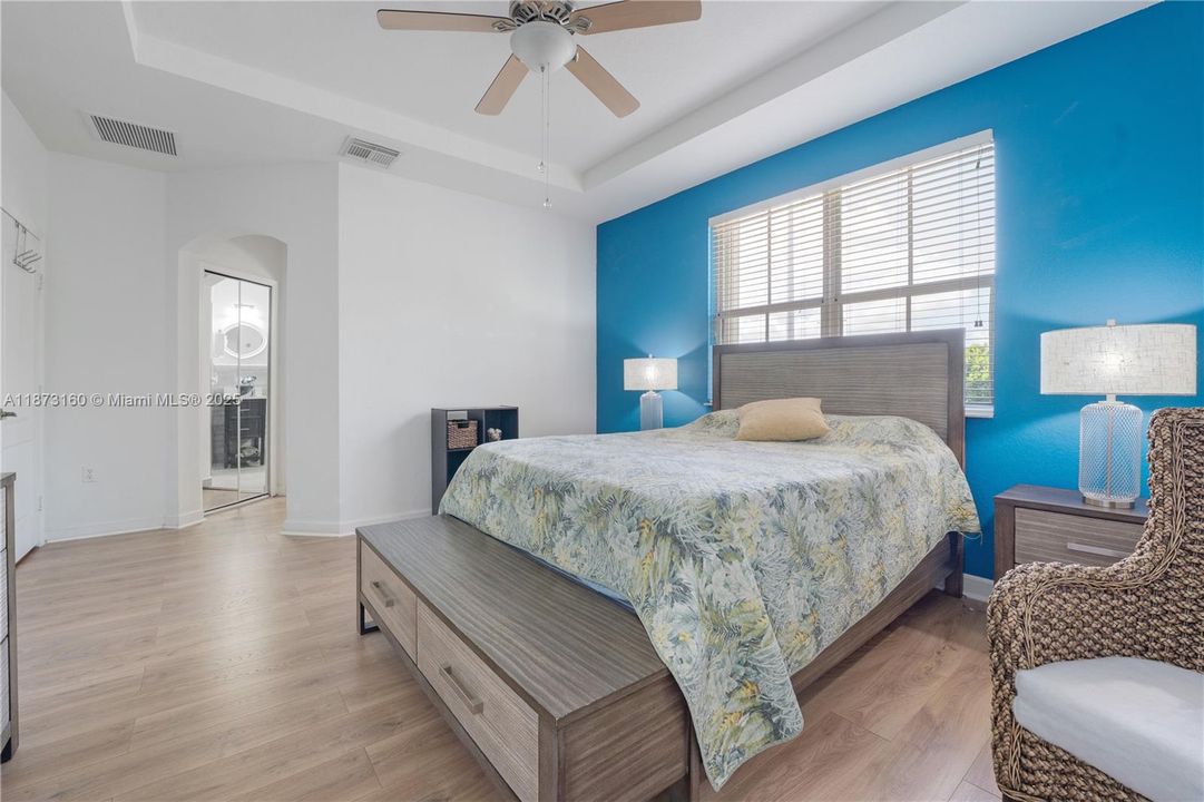 For Sale: $674,500 (3 beds, 2 baths, 1659 Square Feet)