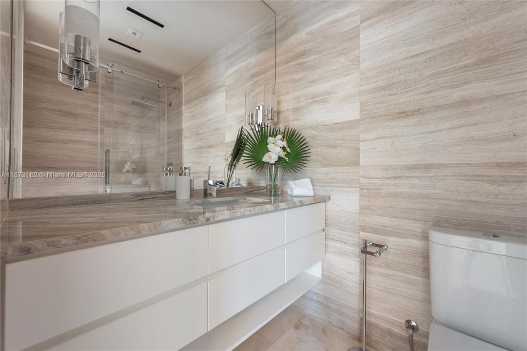 待售: $10,800,000 (4 贝兹, 3 浴室, 3580 平方英尺)