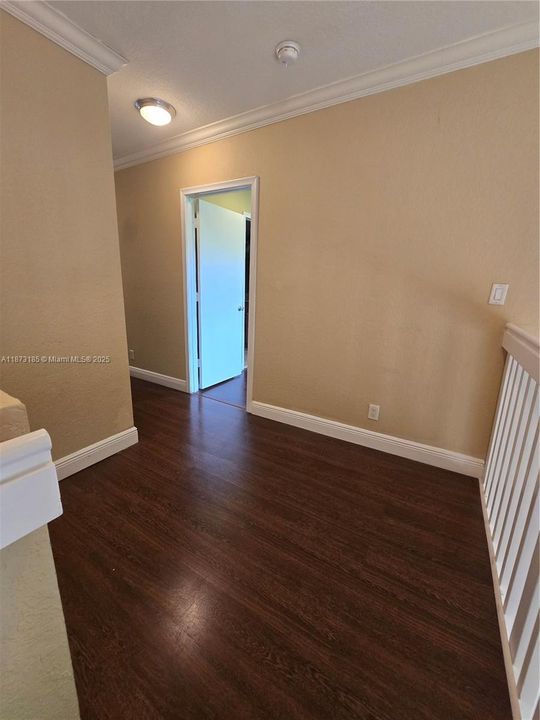 最近租的: $2,900 (3 贝兹, 3 浴室, 8264 平方英尺)