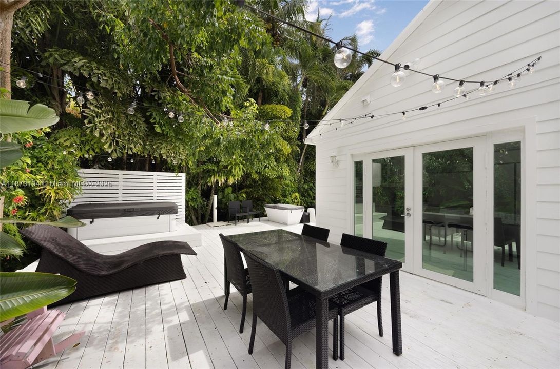 En Venta: $1,875,000 (2 camas, 2 baños, 1598 Pies cuadrados)