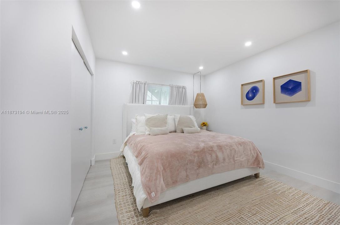 En Venta: $1,875,000 (2 camas, 2 baños, 1598 Pies cuadrados)