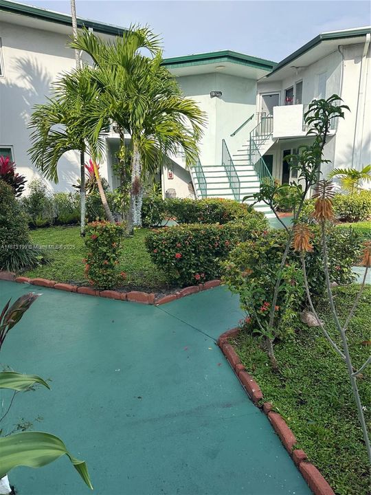 For Sale: $144,900 (1 beds, 1 baths, 660 Square Feet)