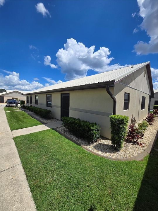 最近售出: $129,990 (2 贝兹, 2 浴室, 0 平方英尺)