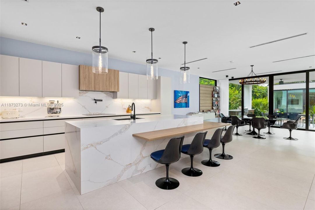 En Venta: $6,750,000 (7 camas, 7 baños, 5126 Pies cuadrados)