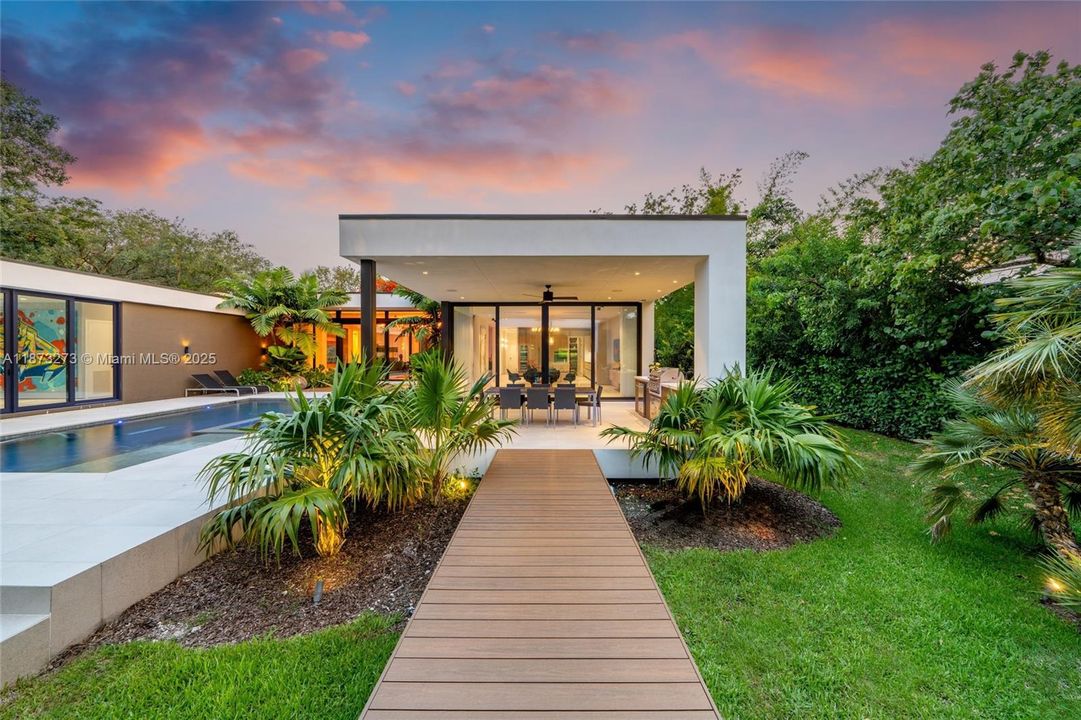 En Venta: $6,750,000 (7 camas, 7 baños, 5126 Pies cuadrados)