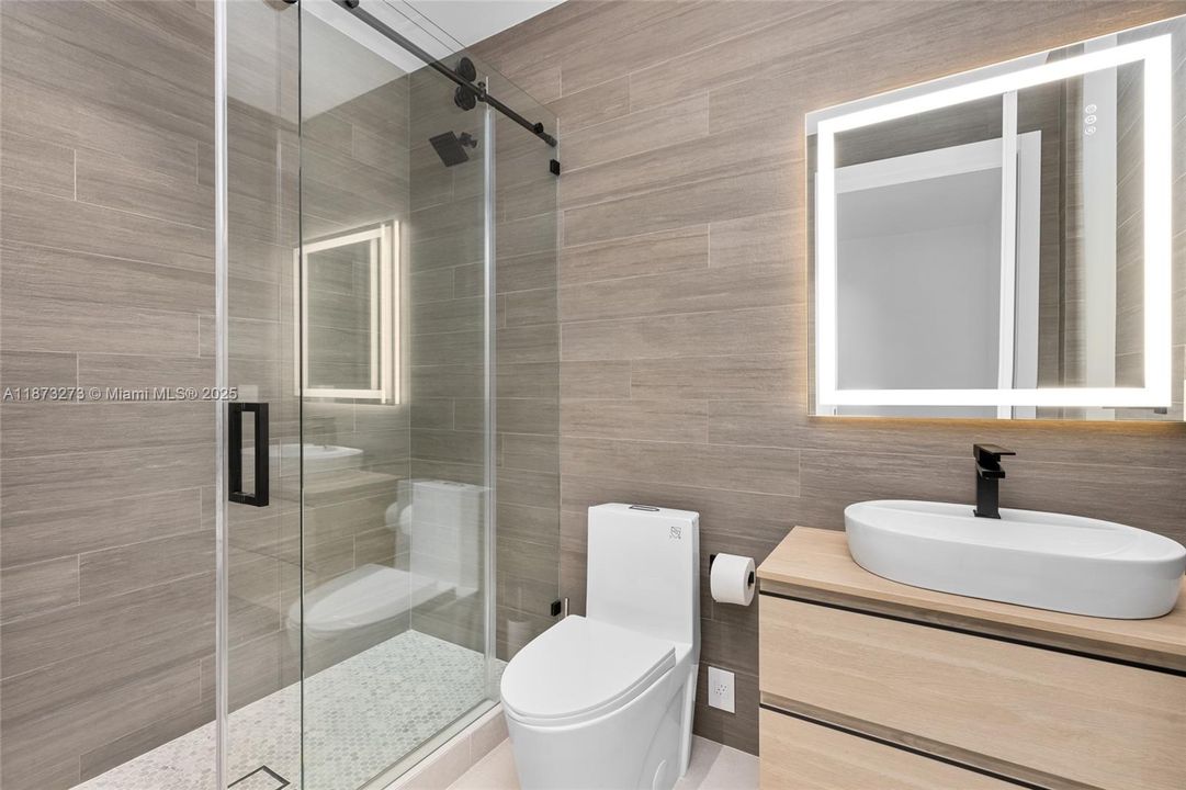 En Venta: $6,750,000 (7 camas, 7 baños, 5126 Pies cuadrados)