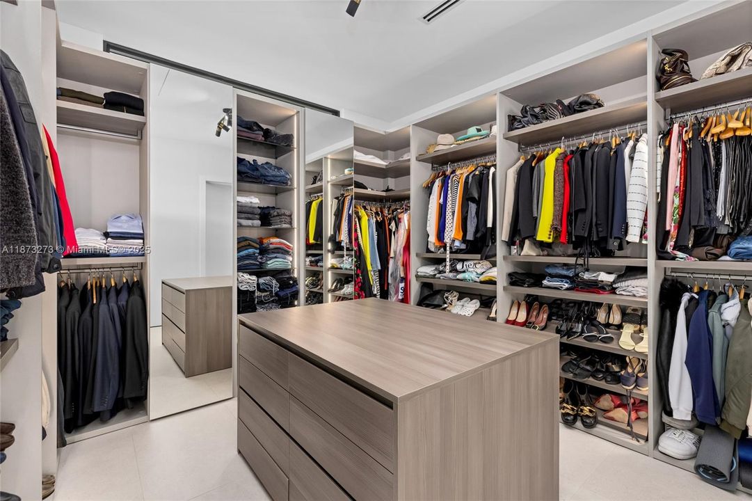 En Venta: $6,750,000 (7 camas, 7 baños, 5126 Pies cuadrados)