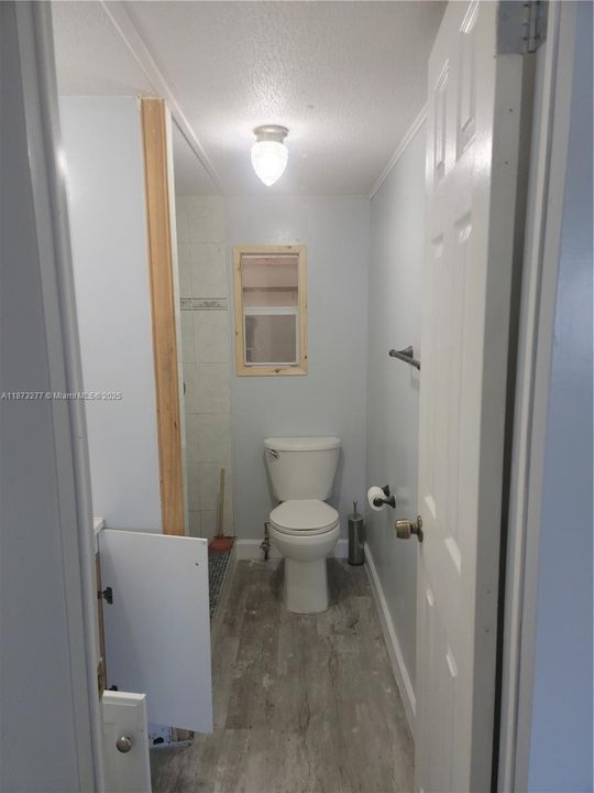 Active With Contract: $235,000 (4 beds, 2 baths, 1440 Square Feet)