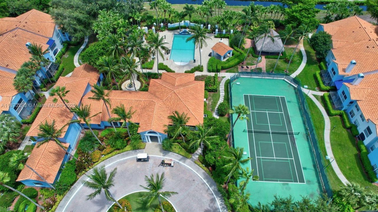 待售: $350,000 (3 贝兹, 2 浴室, 1268 平方英尺)