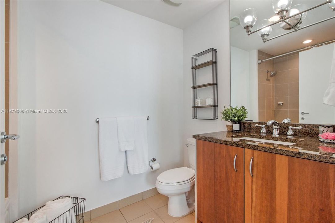 Recientemente alquilado: $3,650 (1 camas, 1 baños, 786 Pies cuadrados)