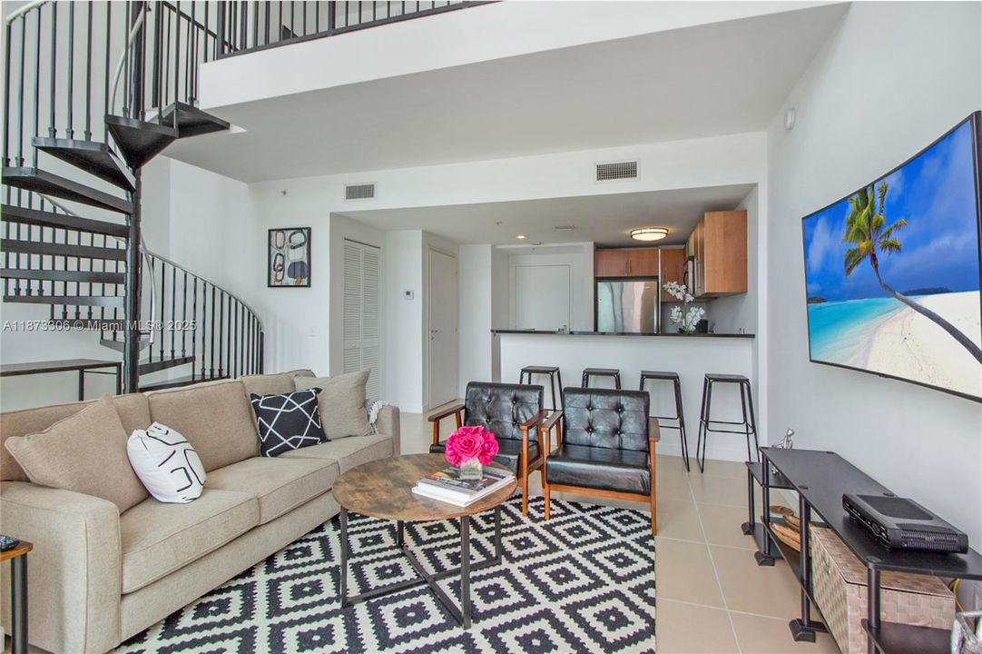 Recientemente alquilado: $3,650 (1 camas, 1 baños, 786 Pies cuadrados)