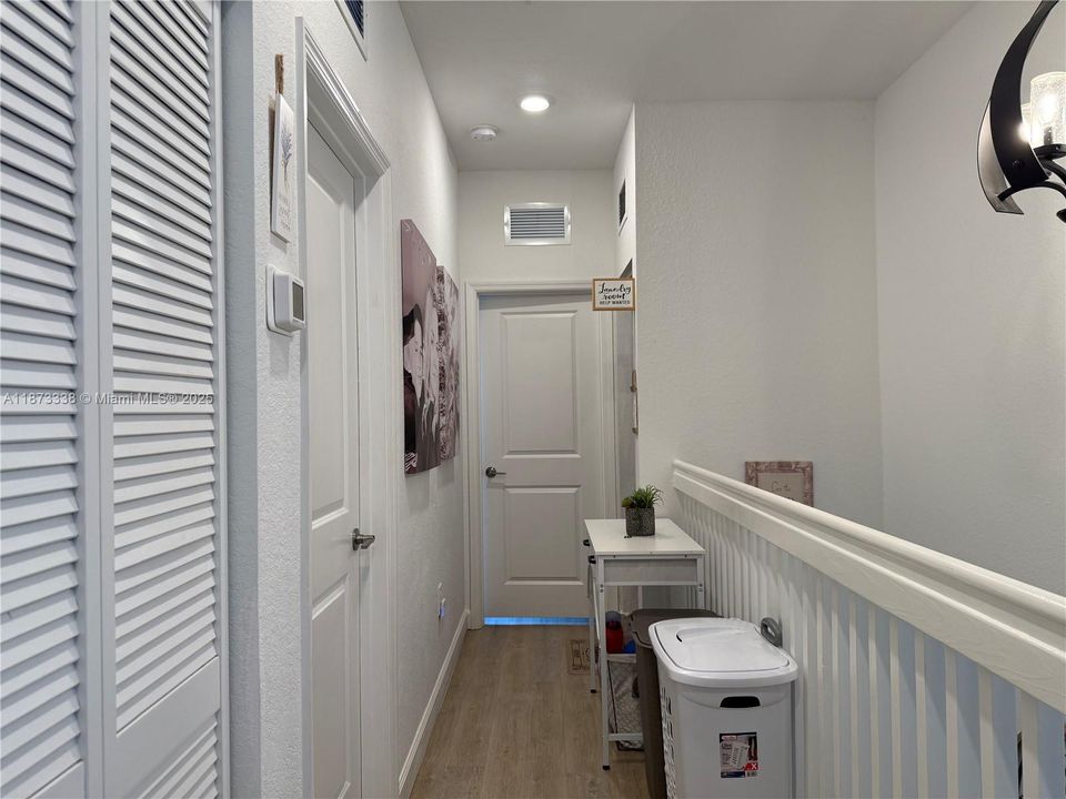 待售: $550,000 (3 贝兹, 2 浴室, 1540 平方英尺)