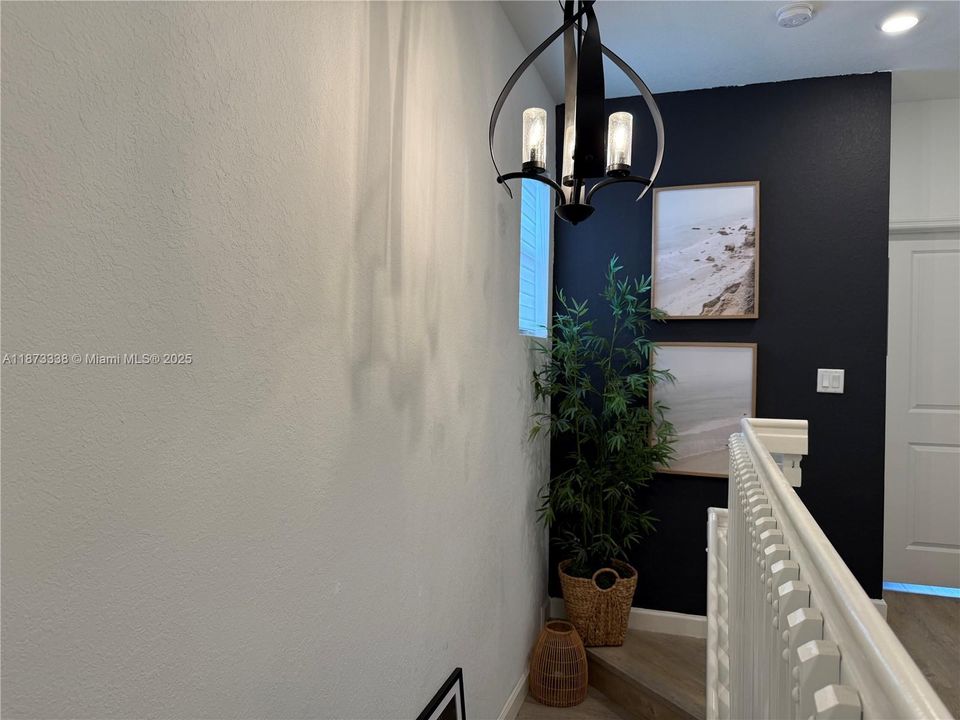 待售: $550,000 (3 贝兹, 2 浴室, 1540 平方英尺)