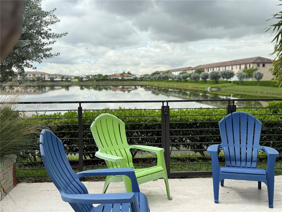 待售: $550,000 (3 贝兹, 2 浴室, 1540 平方英尺)