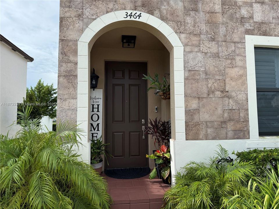 待售: $550,000 (3 贝兹, 2 浴室, 1540 平方英尺)