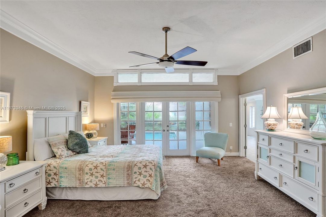 Недавно продано: $988,800 (4 спален, 4 ванн, 3520 Квадратных фут)