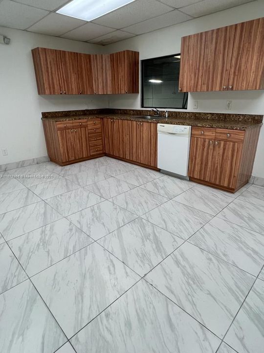 For Rent: $18 (0 beds, 0 baths, 0 Square Feet)