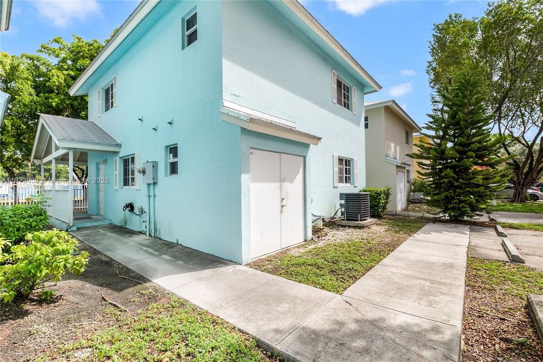 En Venta: $390,000 (3 camas, 2 baños, 1190 Pies cuadrados)