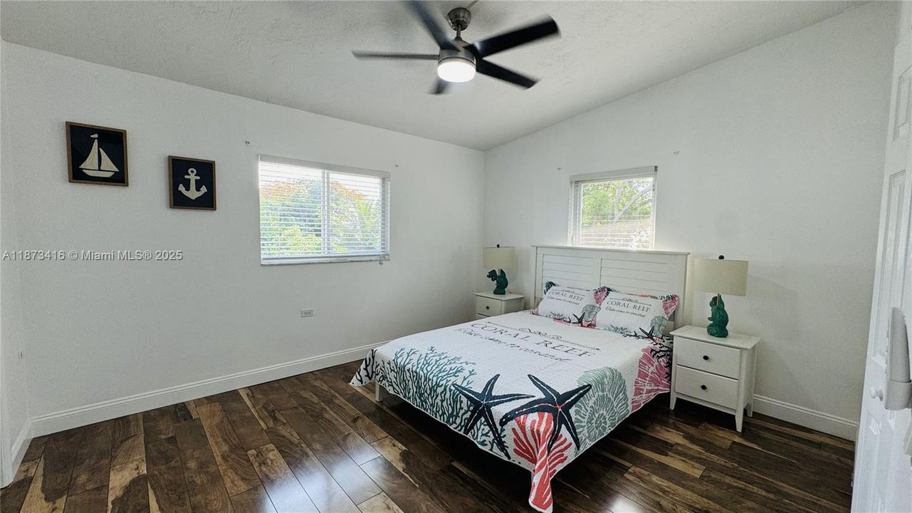 For Rent: $5,500 (3 beds, 2 baths, 0 Square Feet)