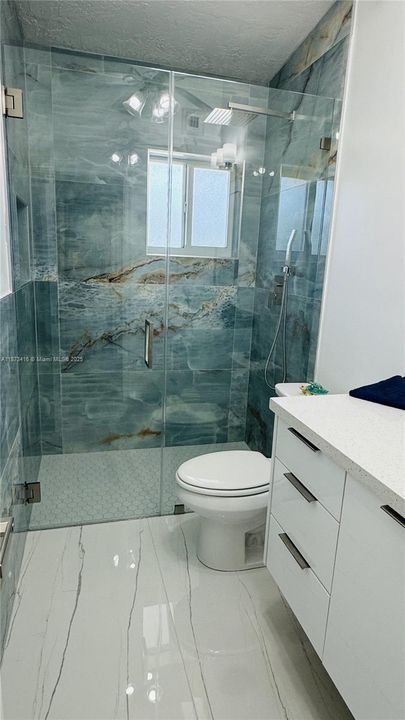 For Rent: $5,500 (3 beds, 2 baths, 0 Square Feet)