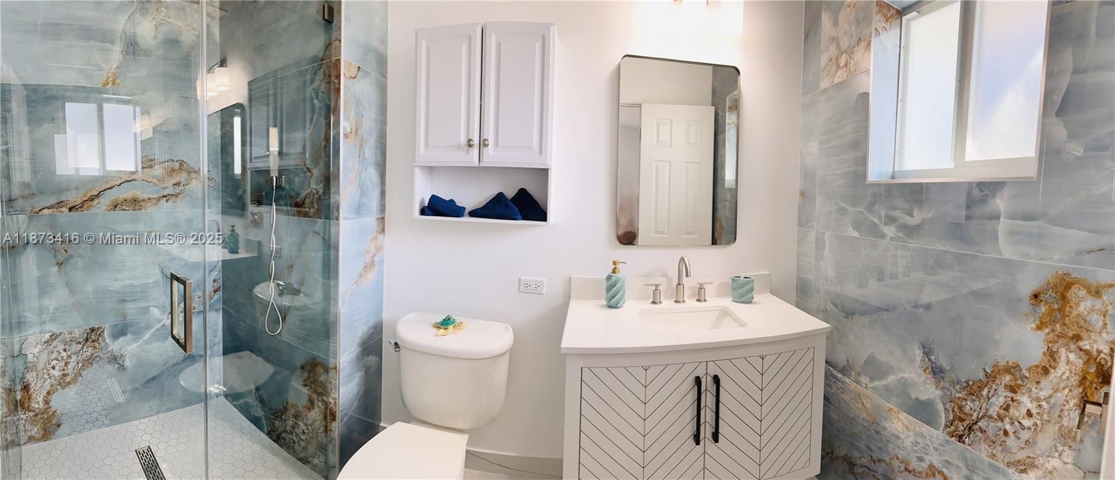 For Rent: $5,500 (3 beds, 2 baths, 0 Square Feet)