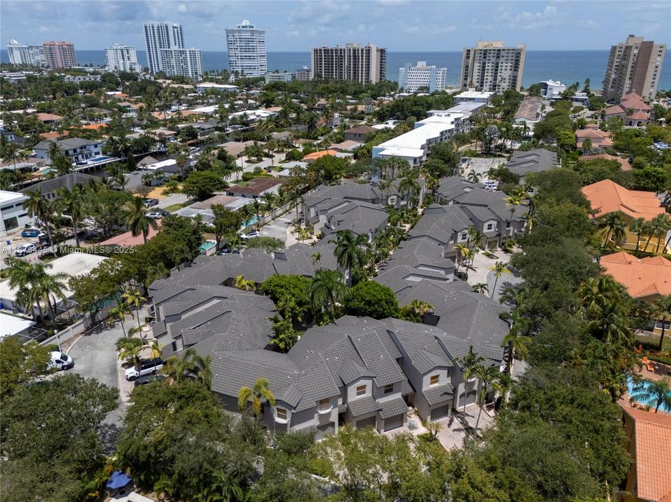 待售: $580,000 (2 贝兹, 2 浴室, 1670 平方英尺)