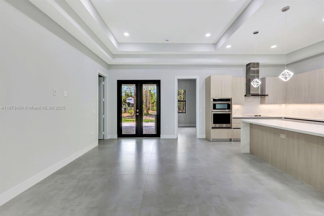 For Sale: $625,000 (4 beds, 3 baths, 1774 Square Feet)