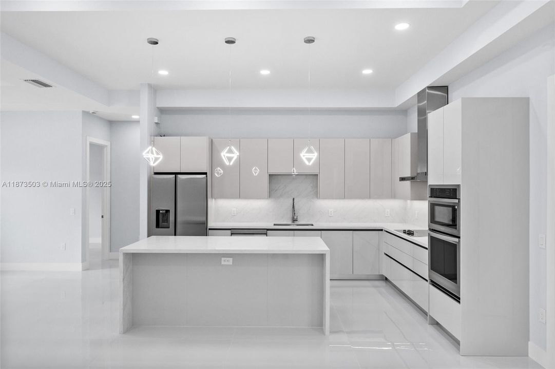 For Sale: $630,000 (4 beds, 3 baths, 1774 Square Feet)