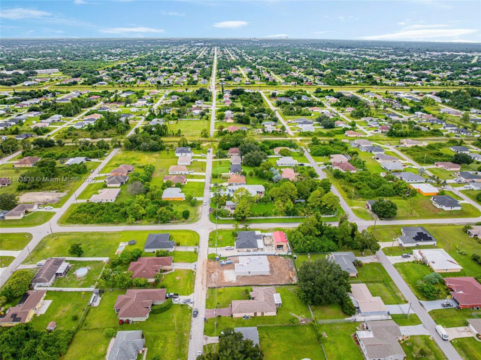 En Venta: $298,900 (3 camas, 2 baños, 0 Pies cuadrados)