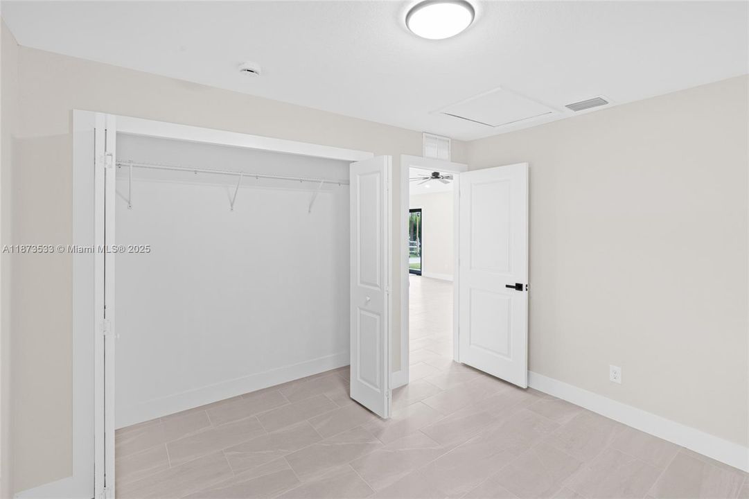 En Venta: $298,900 (3 camas, 2 baños, 0 Pies cuadrados)