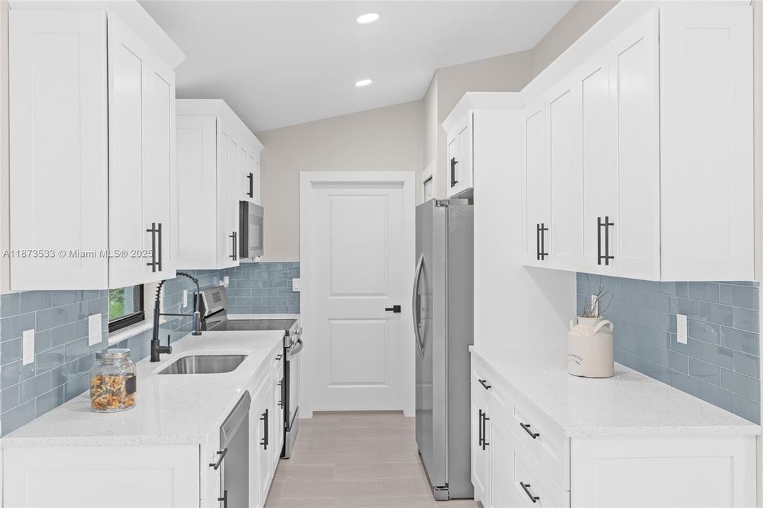 En Venta: $298,900 (3 camas, 2 baños, 0 Pies cuadrados)