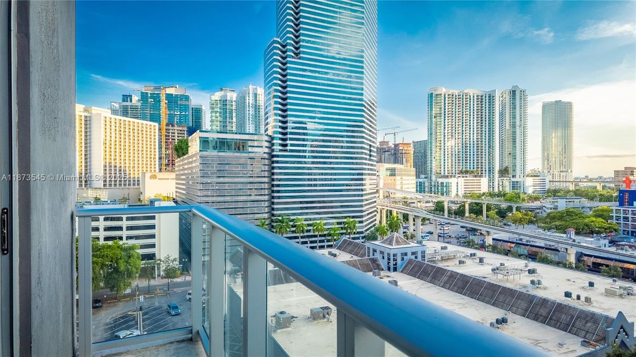 Recientemente alquilado: $3,100 (1 camas, 2 baños, 791 Pies cuadrados)