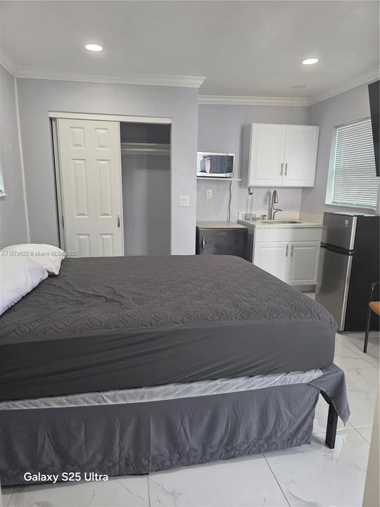 Recently Rented: $1,200 (1 beds, 1 baths, 1274 Square Feet)