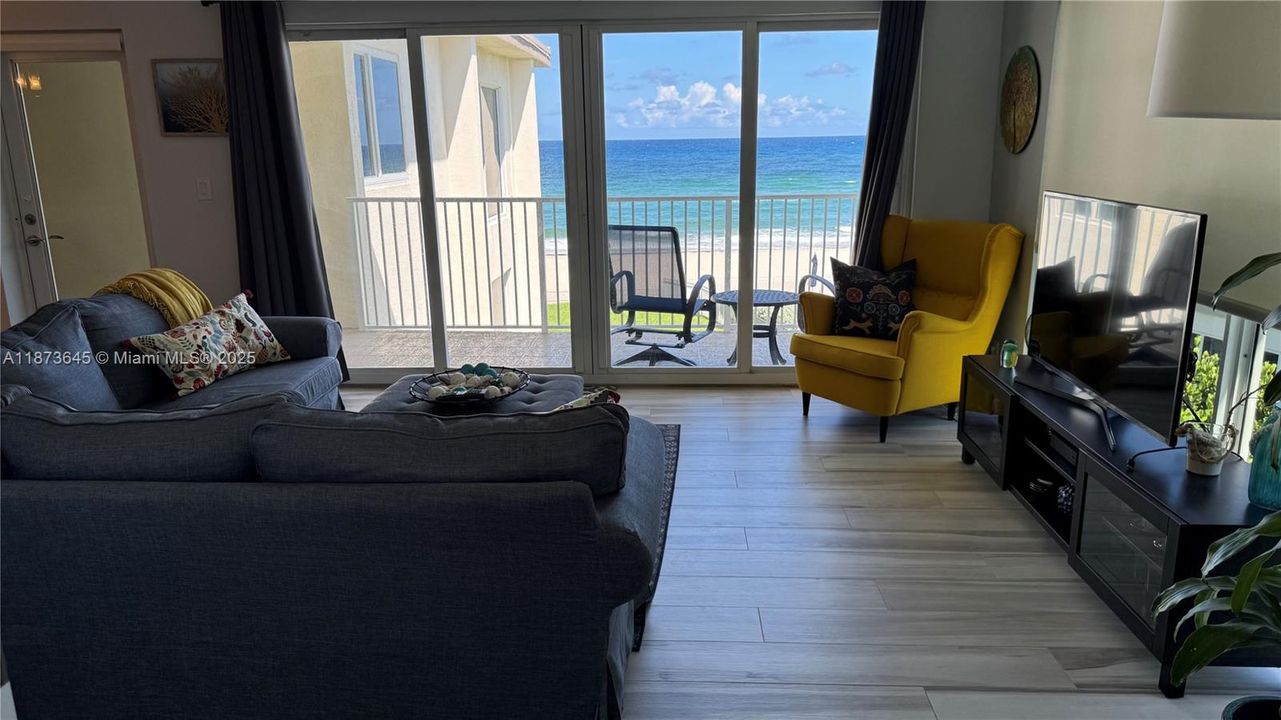 En Venta: $880,000 (2 camas, 2 baños, 980 Pies cuadrados)