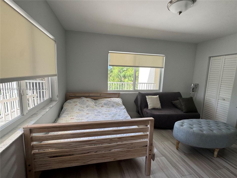 En Venta: $880,000 (2 camas, 2 baños, 980 Pies cuadrados)