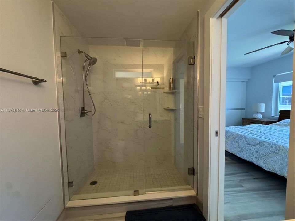 En Venta: $880,000 (2 camas, 2 baños, 980 Pies cuadrados)