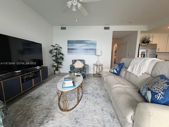 For Rent: $2,750 (2 beds, 2 baths, 0 Square Feet)