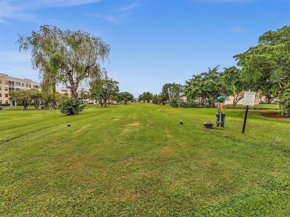 合同活跃: $159,900 (2 贝兹, 2 浴室, 1130 平方英尺)